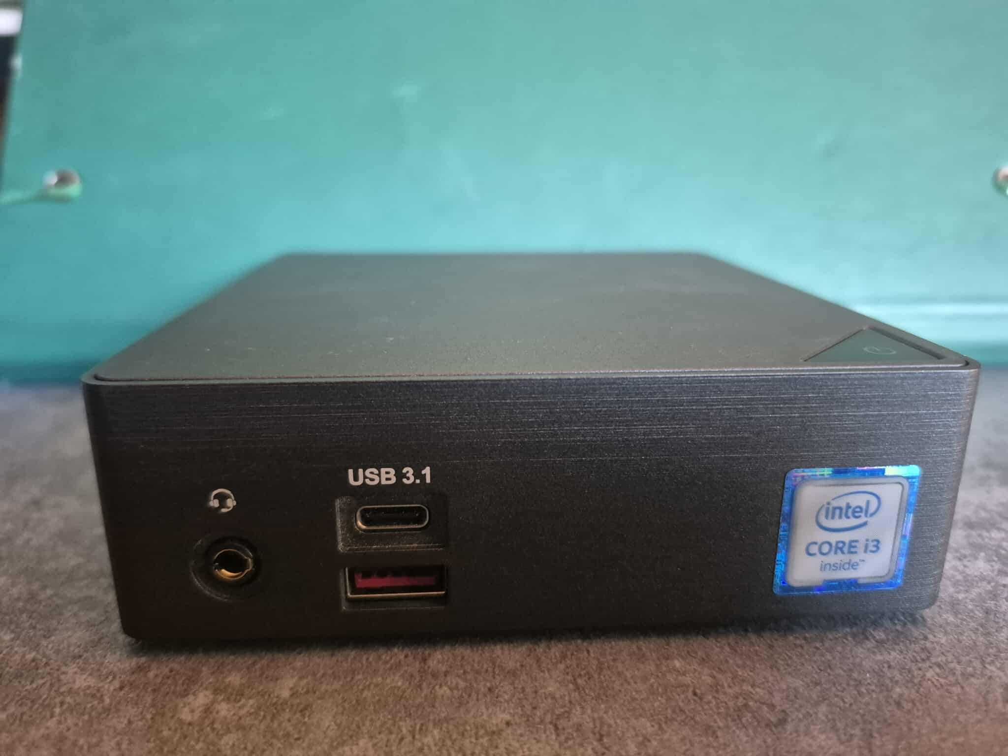 Minikomputer Gigabyte GB-BSi3-6100 brix i3/8gb/ssd256