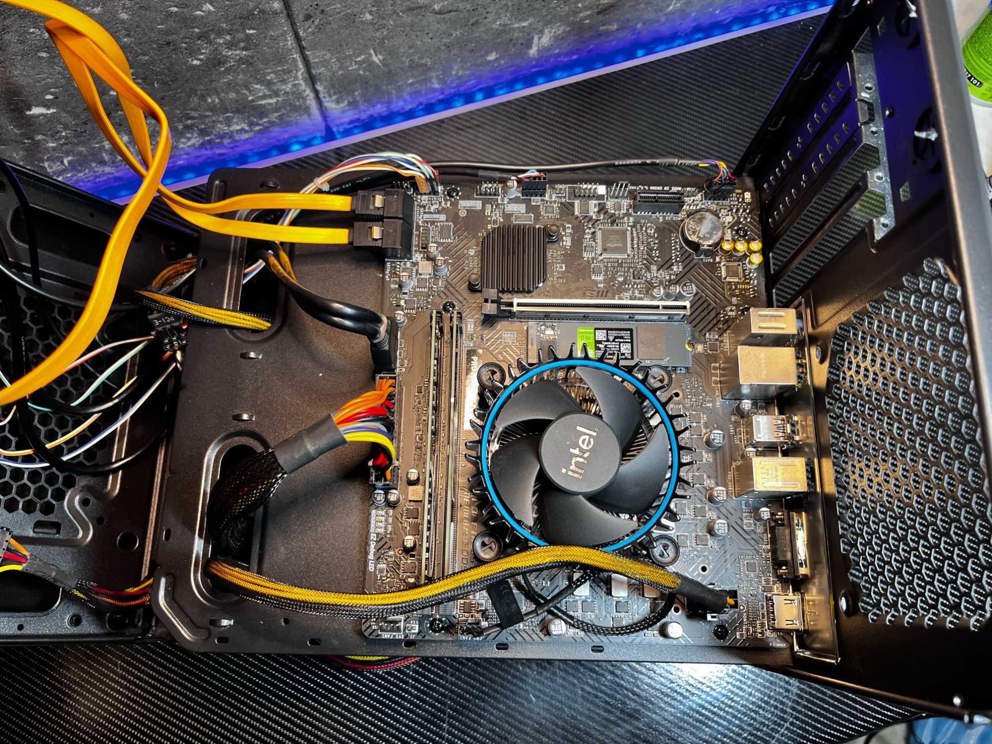 Komputer/Serwer VM Proxmox | Core i5-12400 | 32GB DDR4 | 1000GB NVMe |