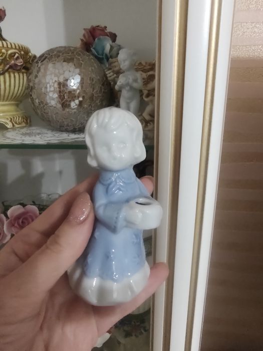 Цікаві статуетки