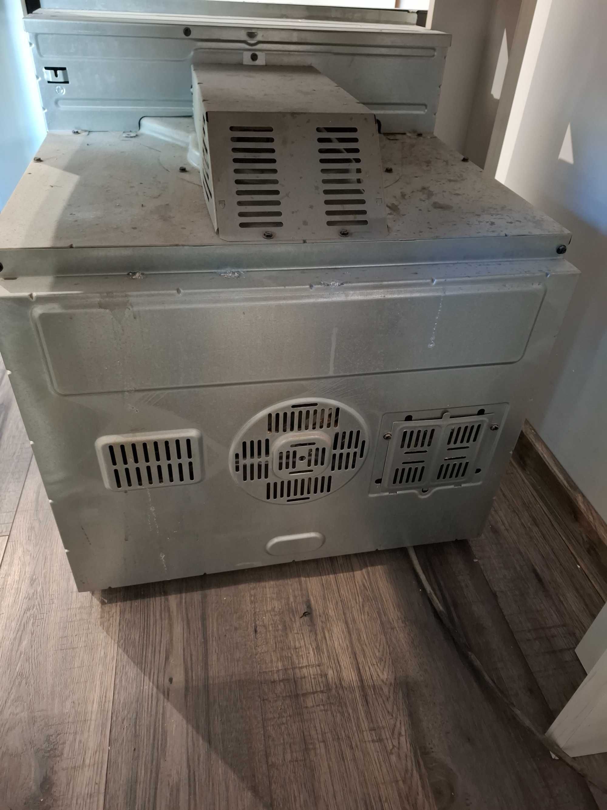 Oddam za darmo piekarnik Whirlpool