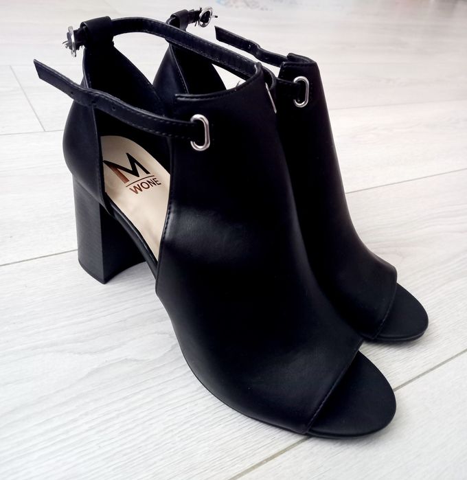 Босоніжки Intertop