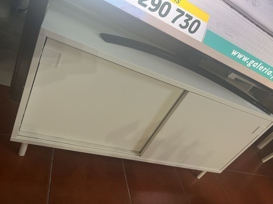 Movel apoio tv branco ikea
