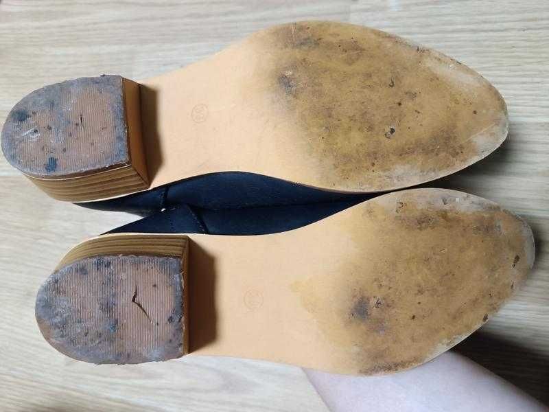 Туфлі ботильйони чорні черевики ковбойки козаки