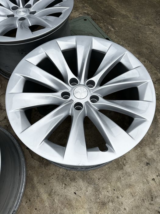 Диски різноширокі R20 5/120 Tesla model S X Диски оригінальні Тесла