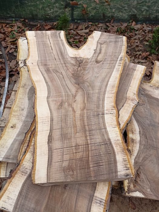 Foszty deski Brusy orzech włoski