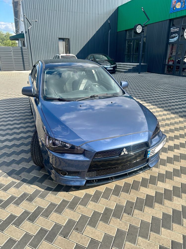 Продам Mitsubishi Lancer X