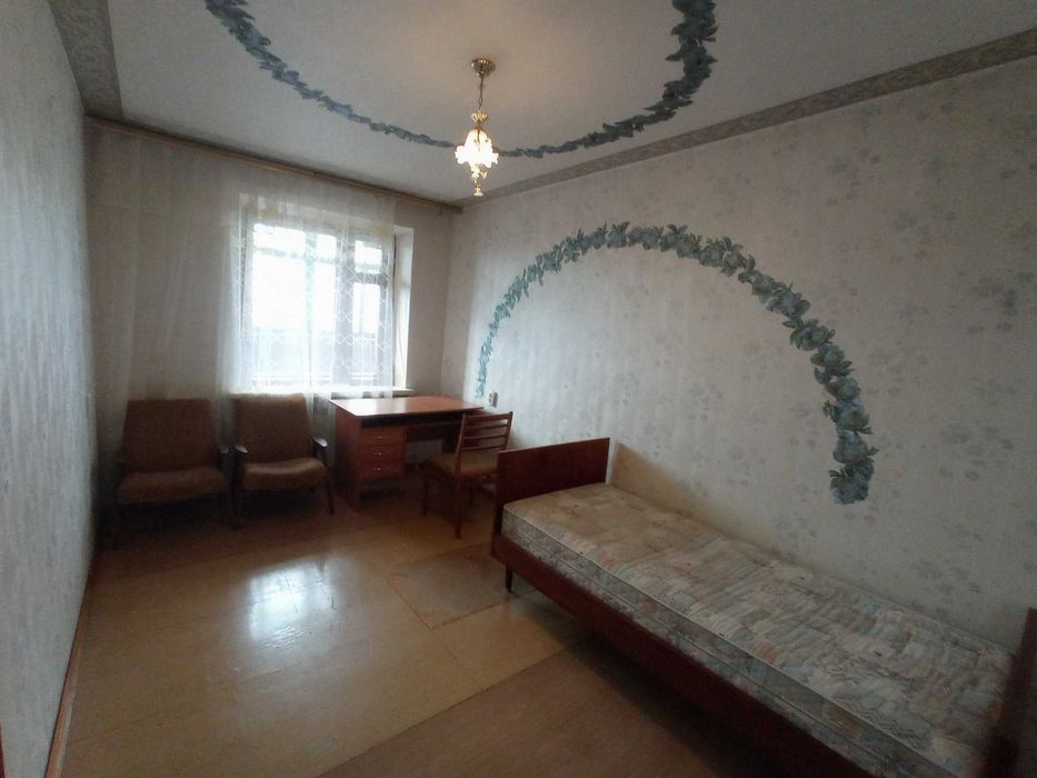 Продаж 2к квартири 50.8 кв. м на 1-й пр. Гетьмана Мазепи