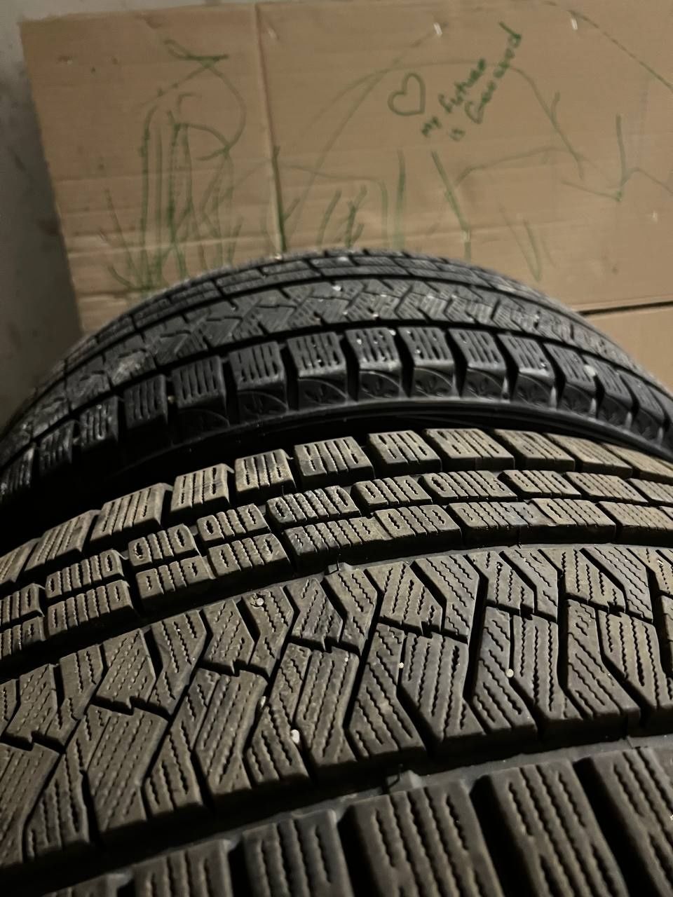 225/45 R19 Triangle PL02