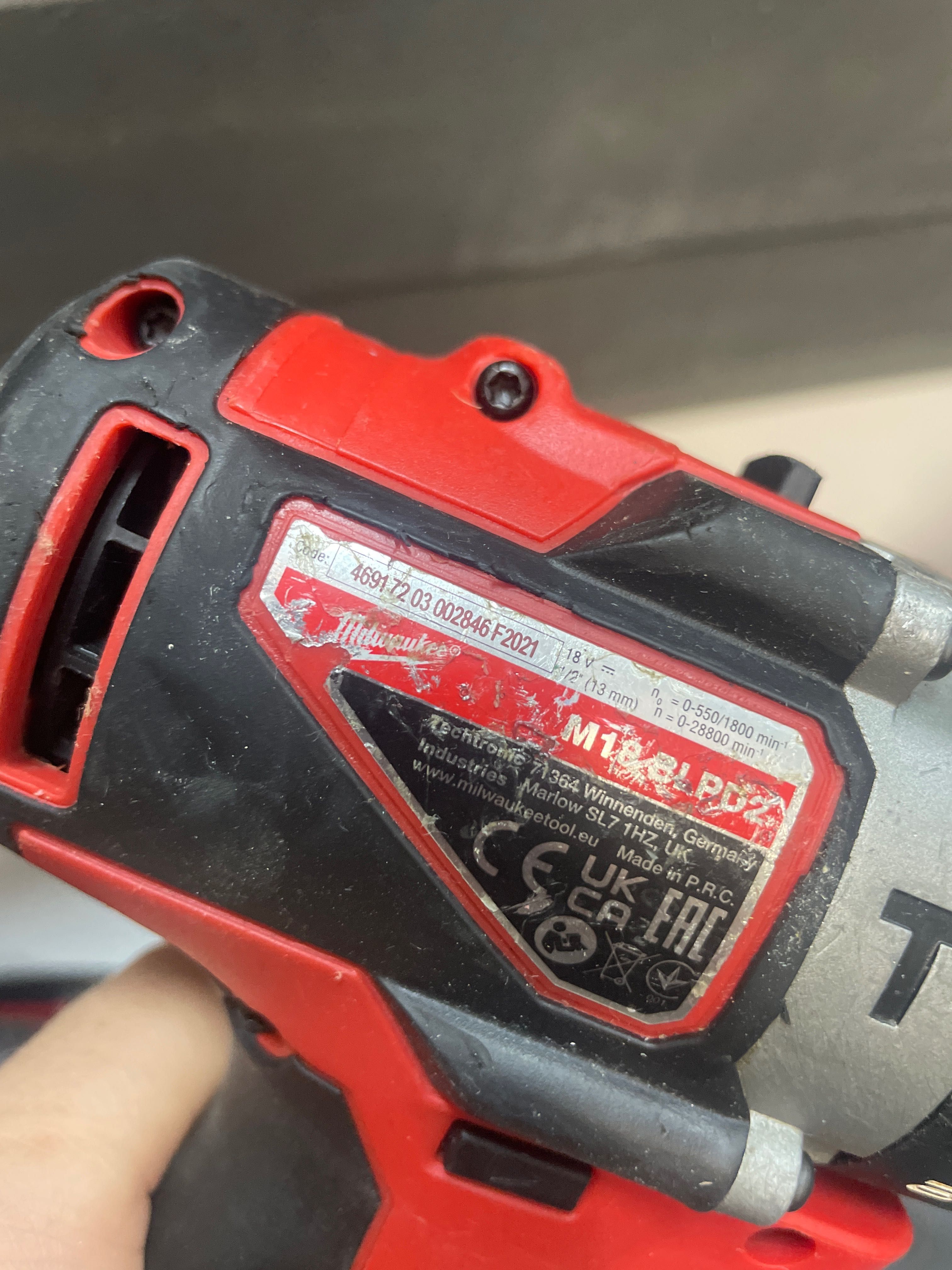 Milwaukee M18 BLPD2/безщітковий ударний шуруповерт мілвоке 18в