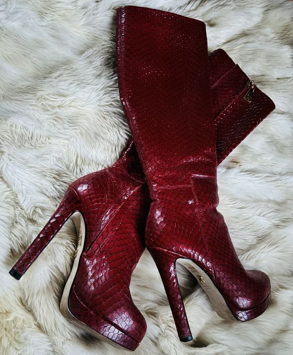 Kozaki Kazar r. 37 burgund, bordo