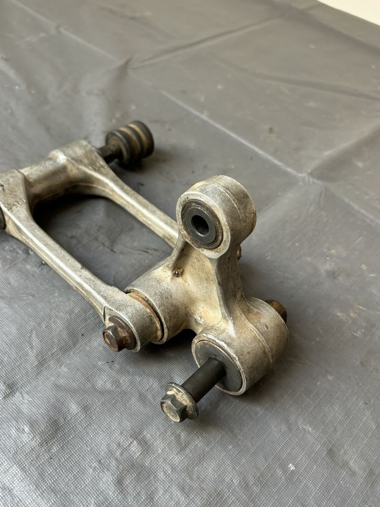 Kiwak zawieszenie przednie przód SUZUKI RMZ450 R 05-08