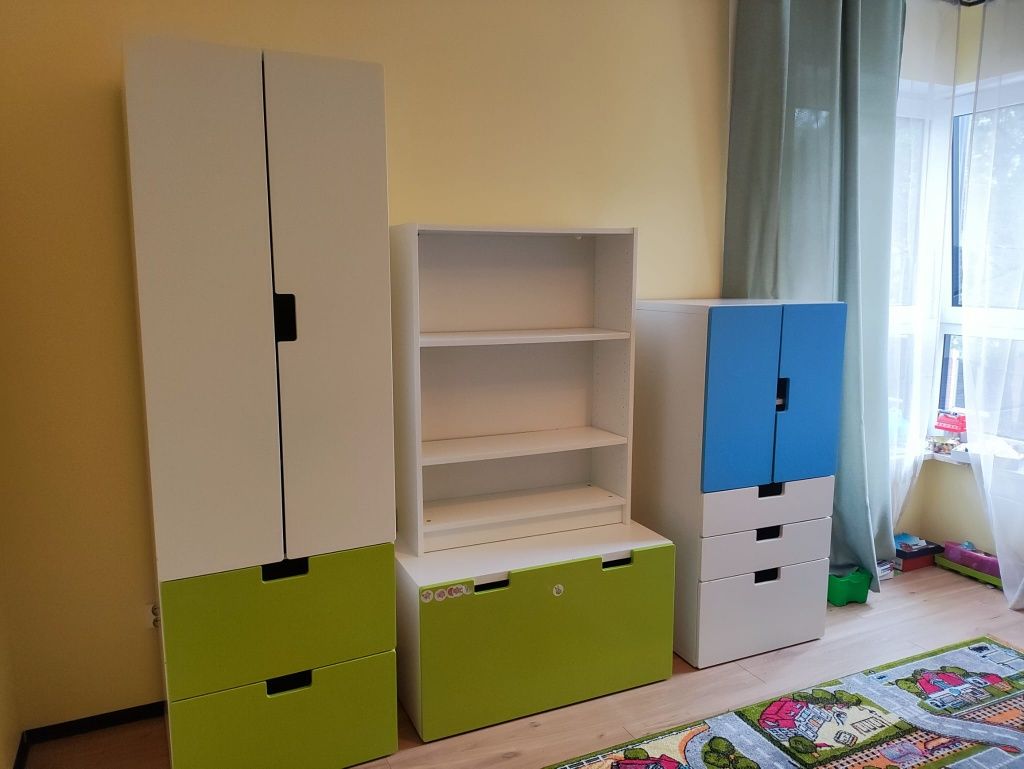 Zestaw mebli IKEA dla dzieci