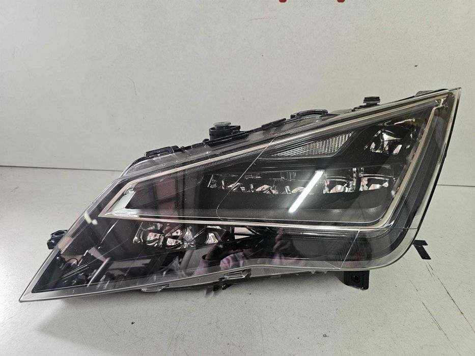 Ótica Esquerda Seat Leon | 127870