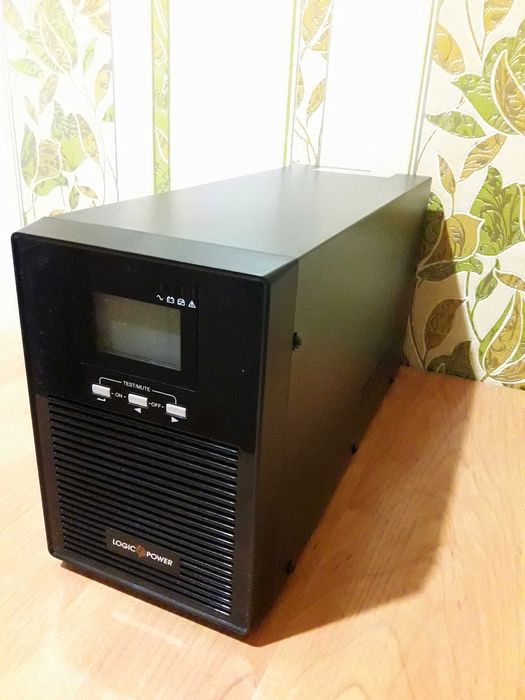 ДБЖ UPS ИБП Синус, ТРИ Батареї - LogicPower LP UL2200VA 1600 Вт 1,6КВт