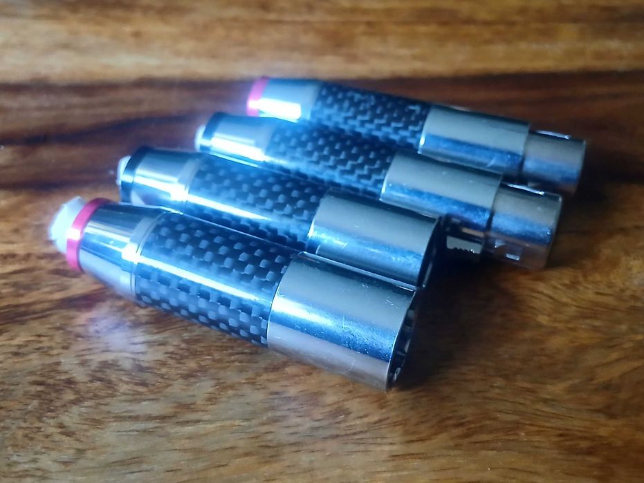 używane wtyki xlr Valab carbon - srebrne PINy