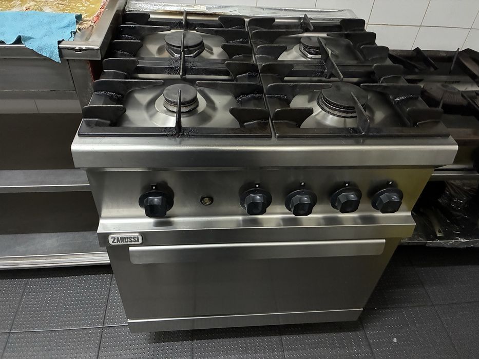 Cozinha tod equipada em inox