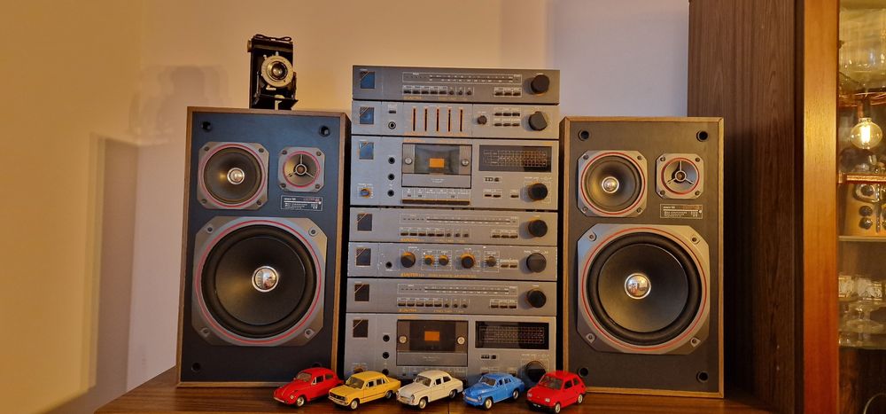 Wieża unitra z głośnikami tonsil