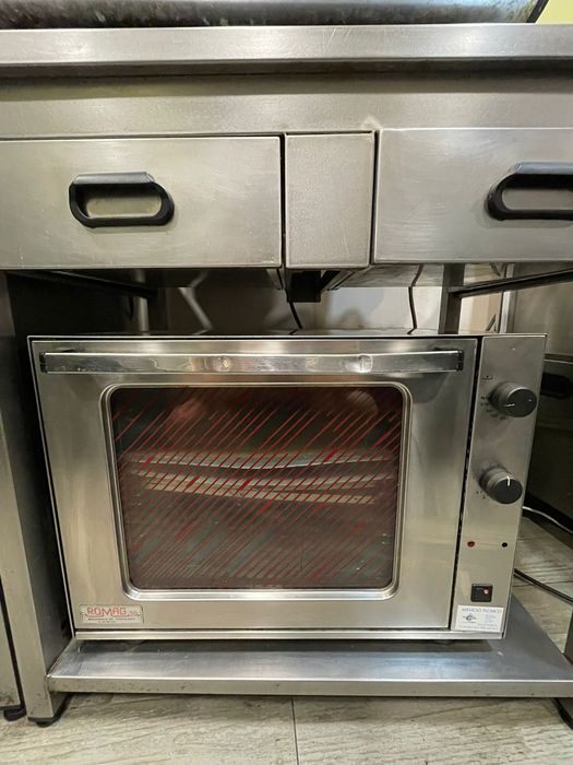 Forno profissional ROMAG em aço inoxidável