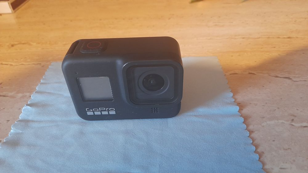 Go Pro Hero 8 Black + 2 baterie, posiadam fakturę i paragon