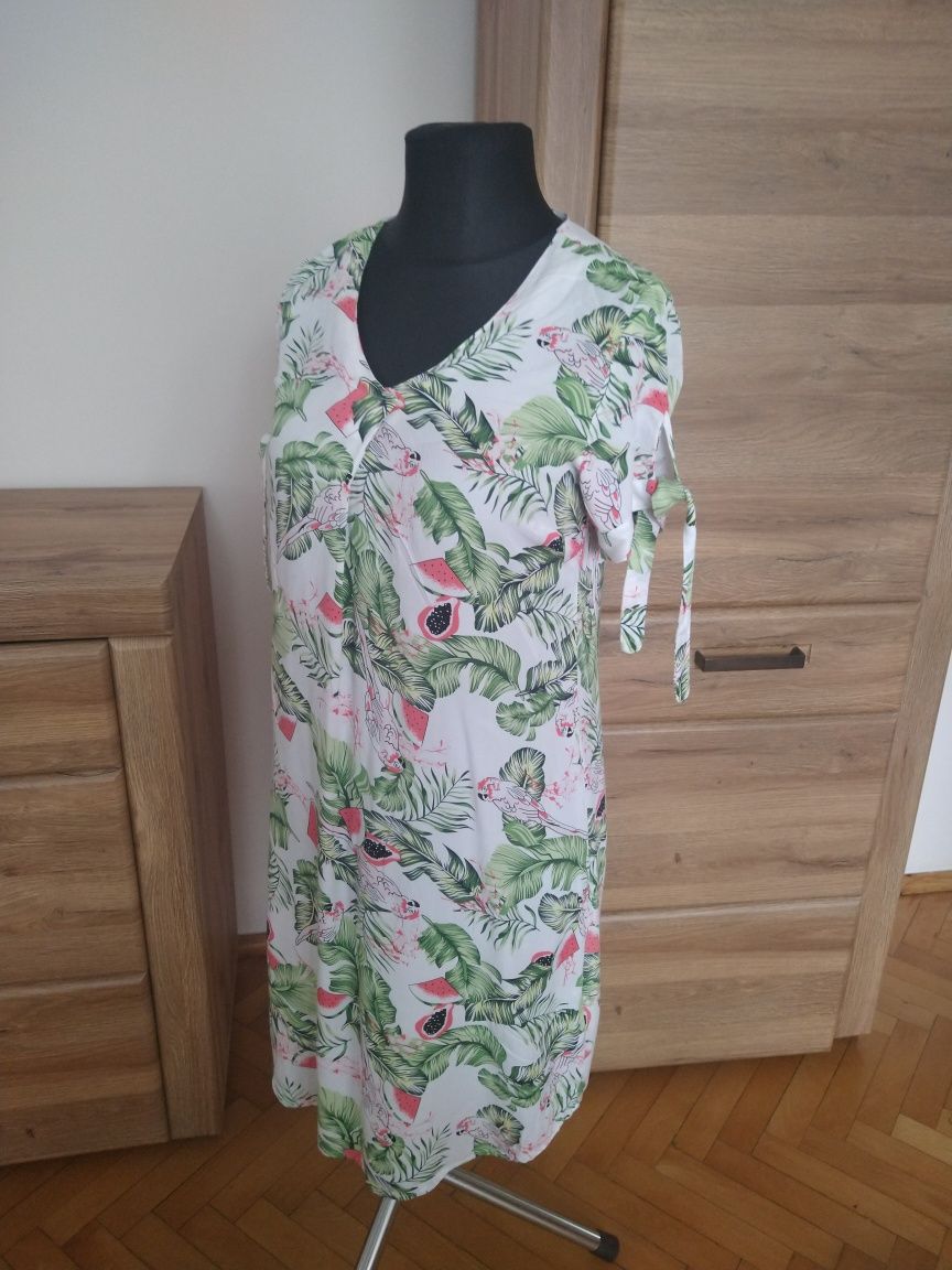 Letnia sukienka w liście monstery i arbuzy esmara 36