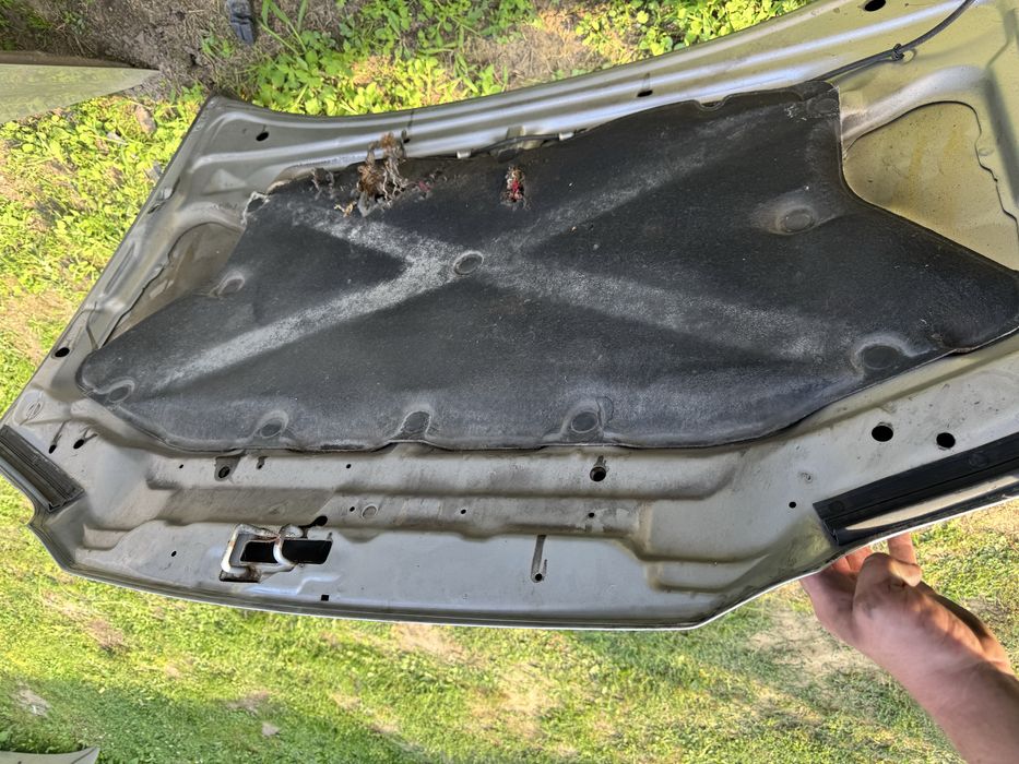 Капот Mitsubishi Space Star митсубиси спейс стар