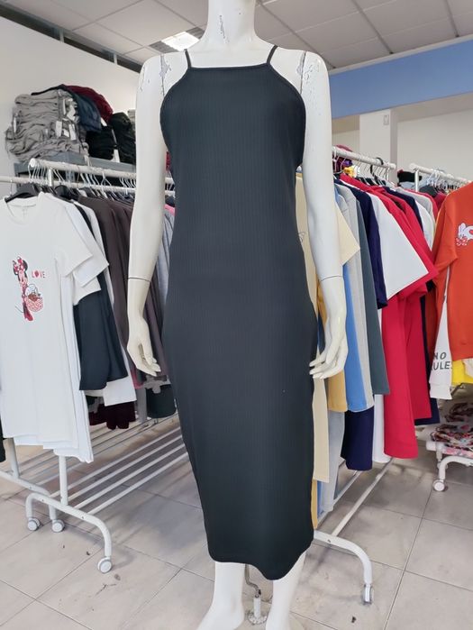 Vestidos 3,50 Euros.          Só para REVENDA