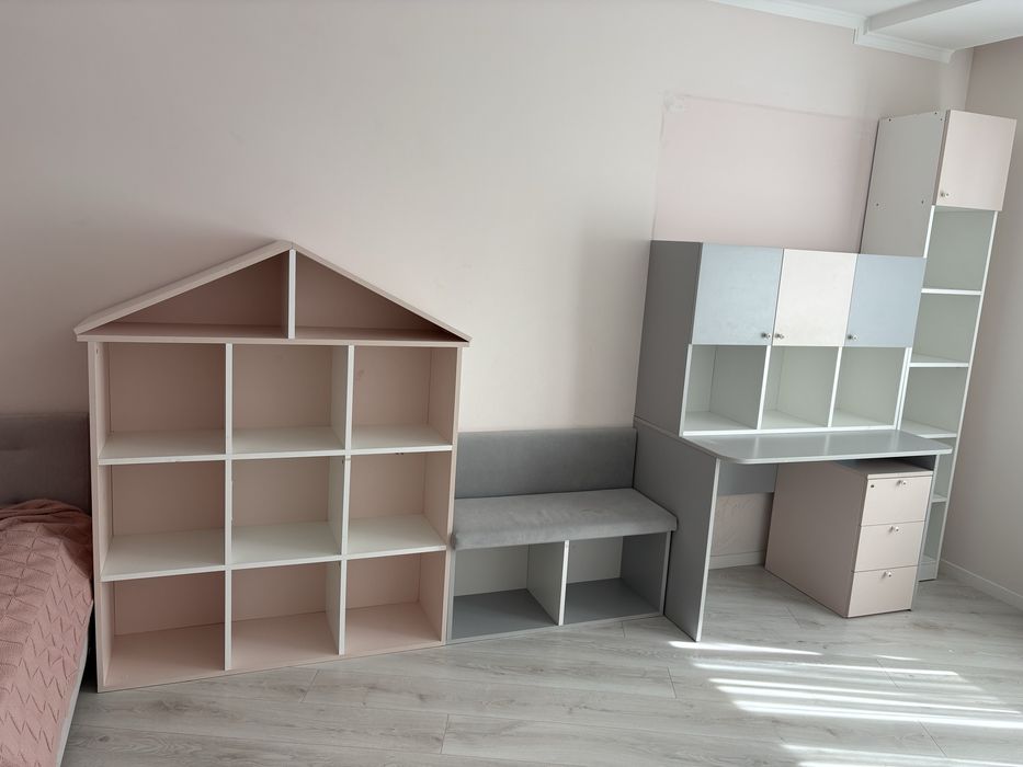 Меблі в дитячу кімнату 6 елементів