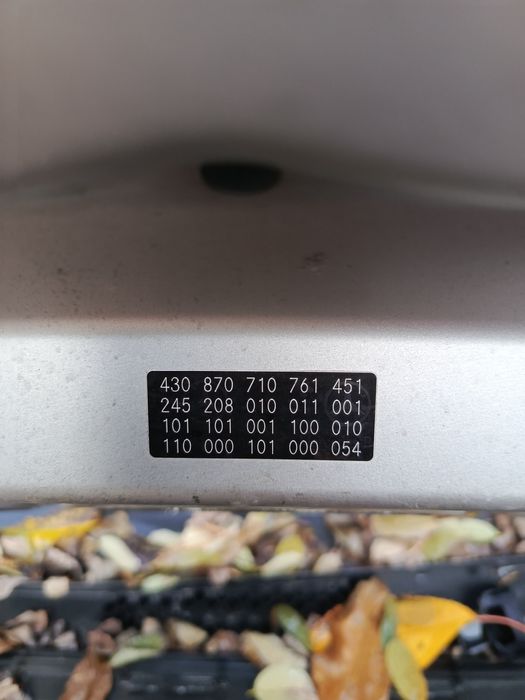 Mercedes B W245 błotnik LP 761