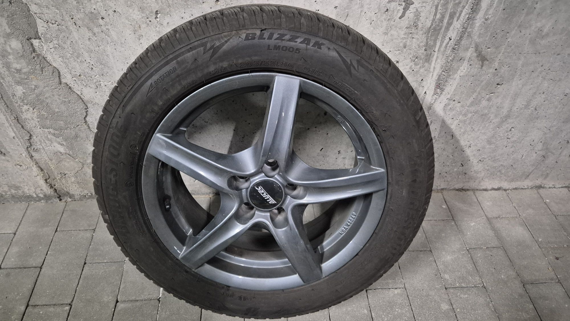 Koła felgi opony zimowe Bridgestone 205/55 R16 - 2022 r. 6-7mm
