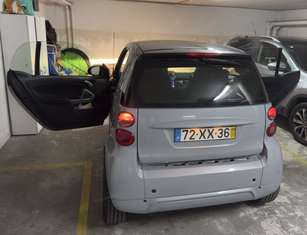 Smart 451 gasolina económico 130 mil km muito estimado e com extras