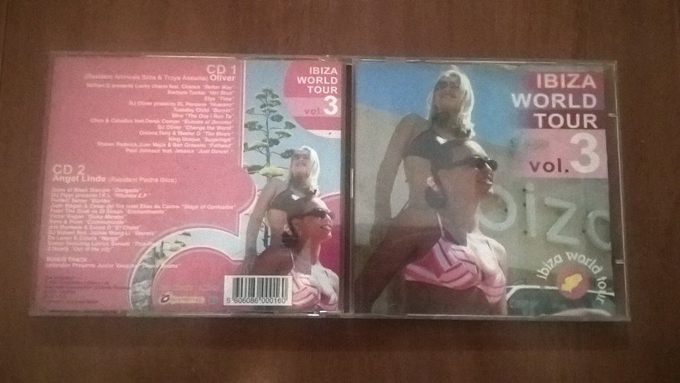 Duplo Cd de musica "Ibiza World Tour, vol. 3", Universal Music, 2003