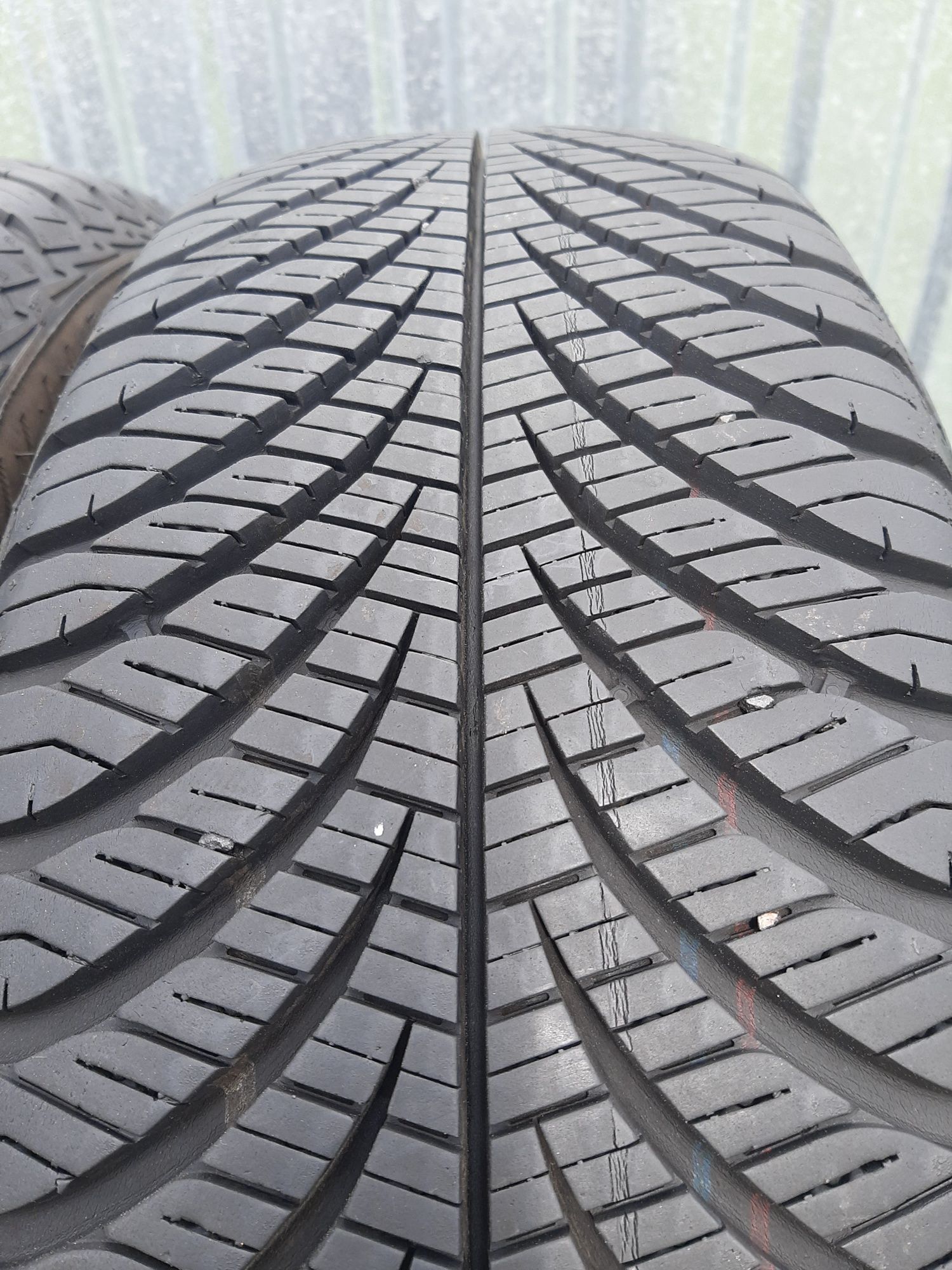 2x Opony całoroczne 185/65/15 GoodYear Vector4Sasons 8mm Jak Nowe