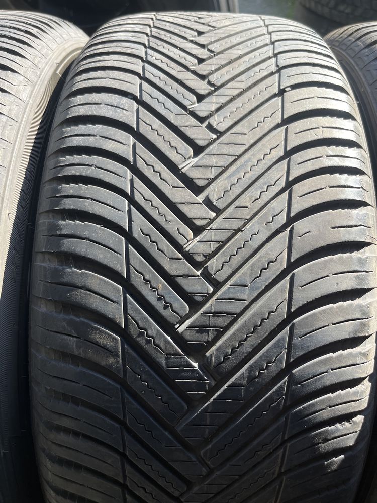 4x 225/50/17 wielosezon Hankook Kinergy 4S 2021 2x6,5mm/2x5,3mm