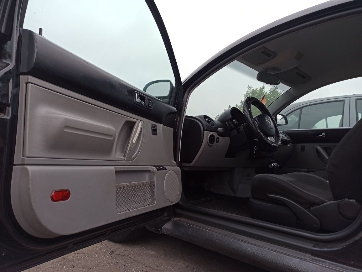 L041 Volkswagen New beetle garbus maska zderzak lampy drzwi automat
