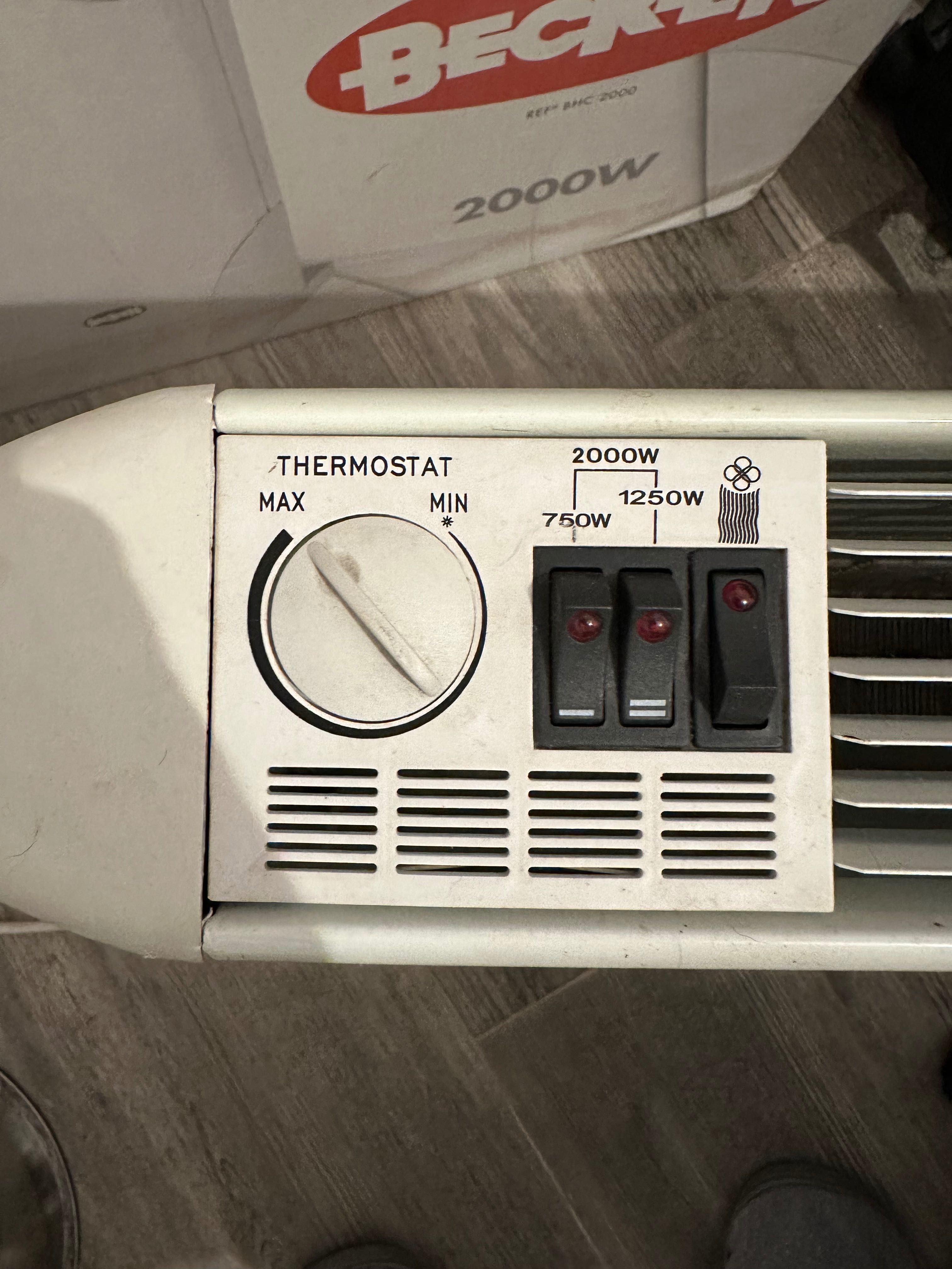 Vendo termoconvector elétrico Becken 2000W