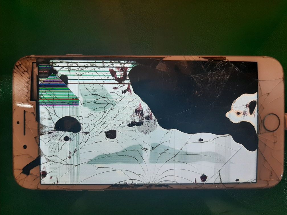 Продам Iphone 7 plus 32 gb