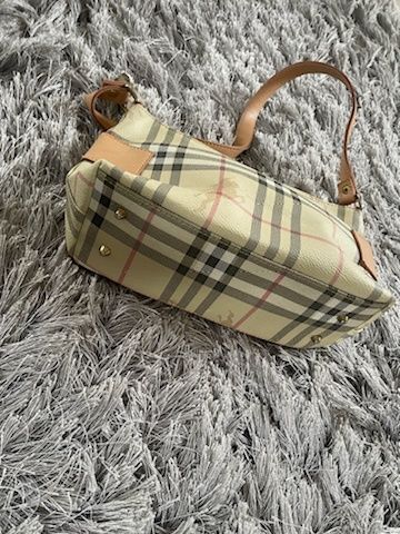 Torebka burberry mała