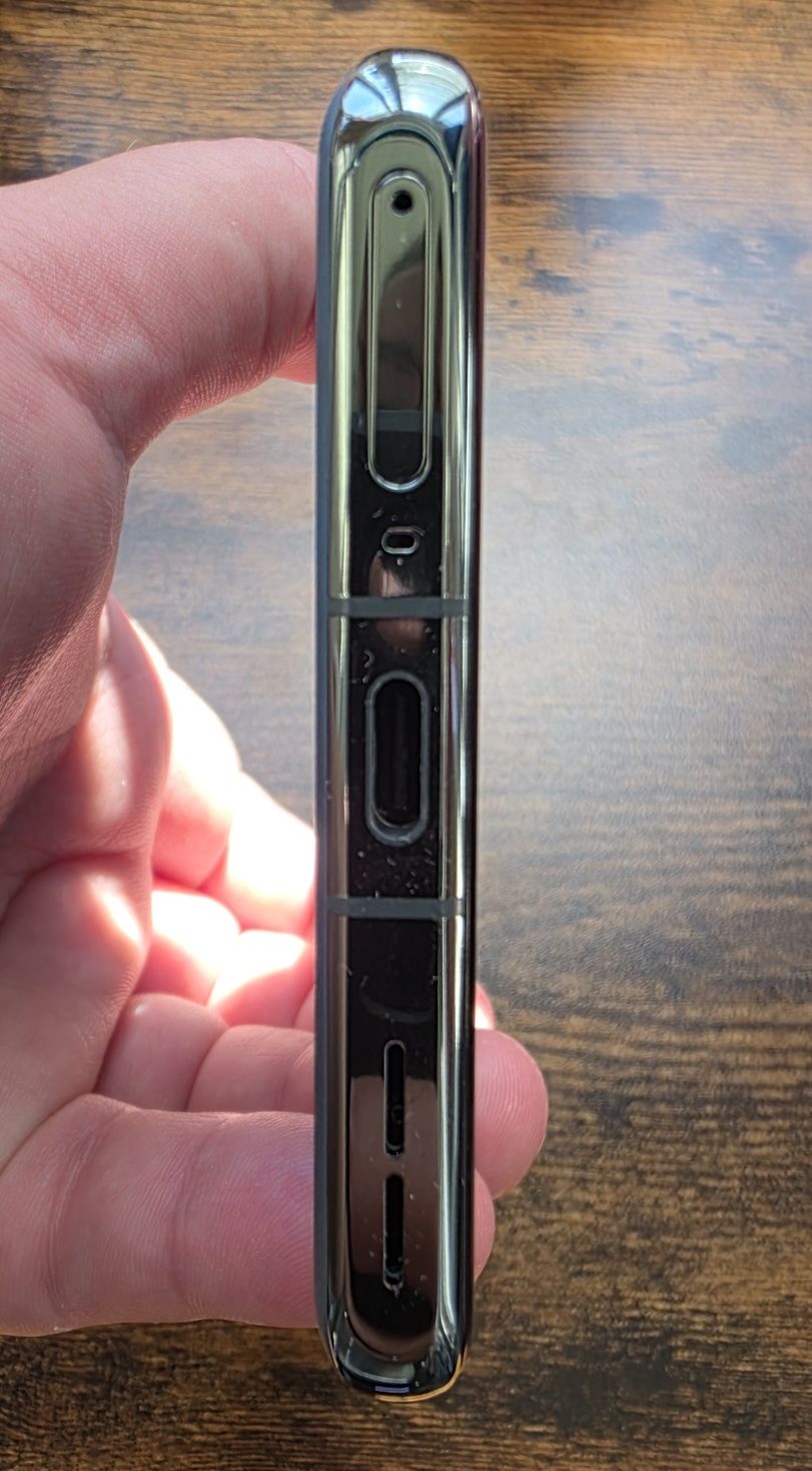 Vendo Oneplus 12 Flowy Emerald 16GB/512GB com 5 anos de garantia