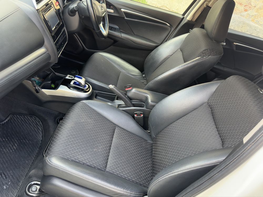 2017 Honda Fit 1.5 Hybrid