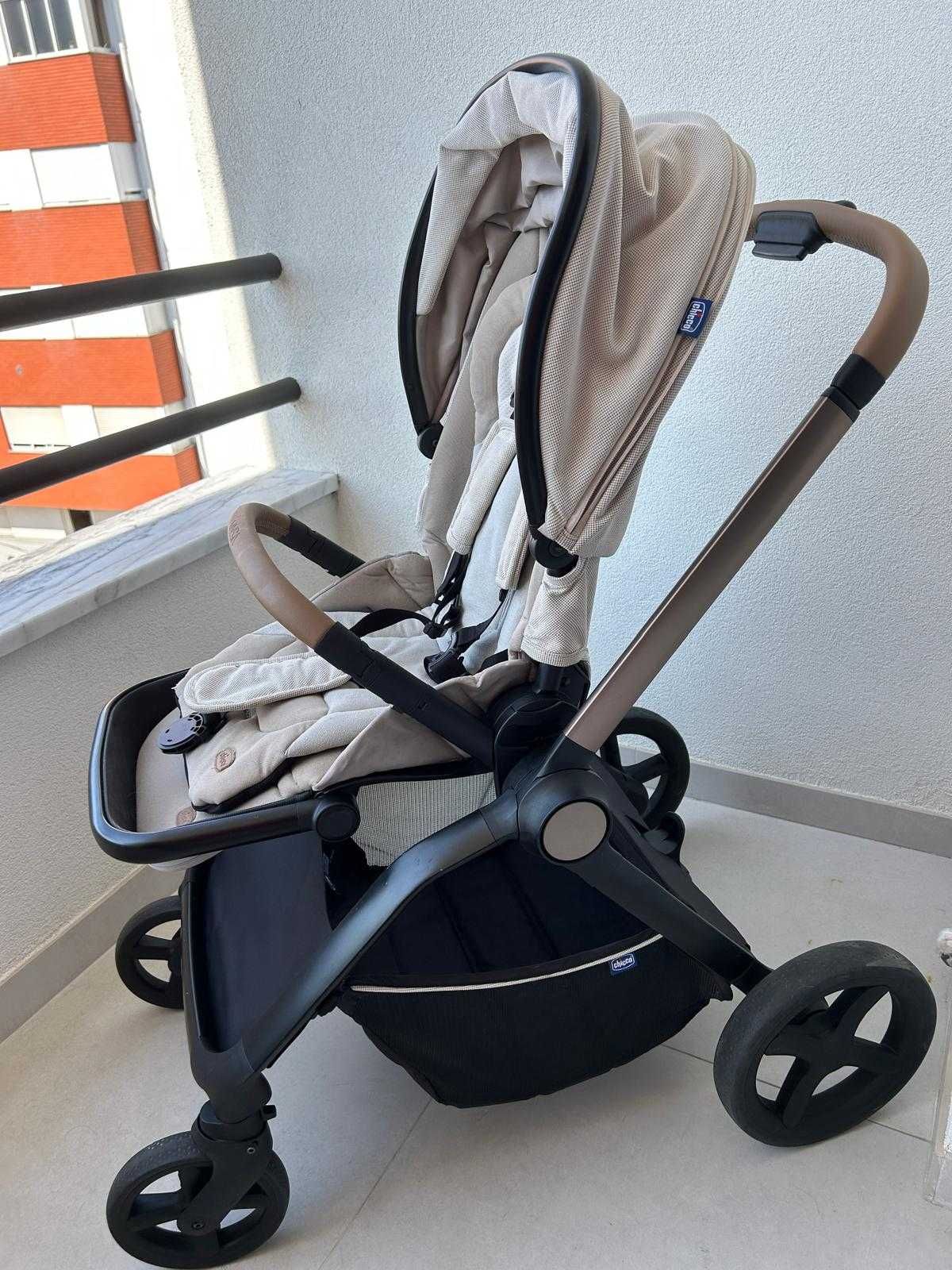 Cadeira Auto Chicco Kory Plus i-Size + Base Isofix