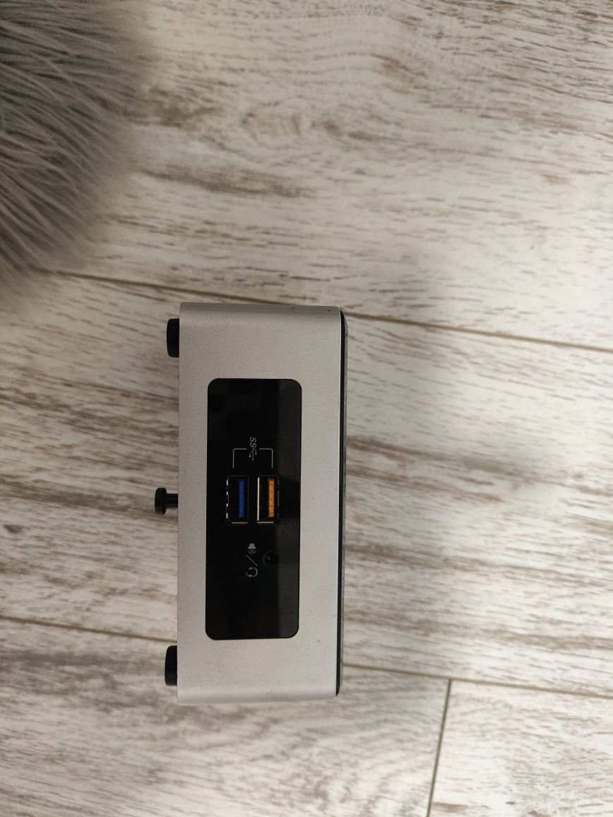 Komputer Intel 4gb ram 500 GB dysk  home assistant hoas proxmox