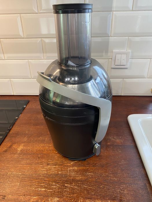 Sokowirówka PHILIPS HR1869