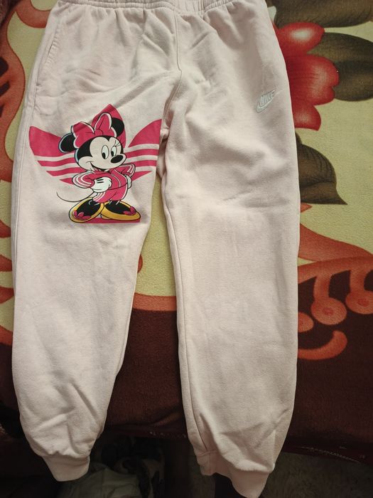 Шорти ласіни в хорошому стані