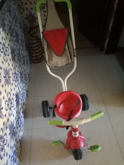 Triciclo smoby com mala