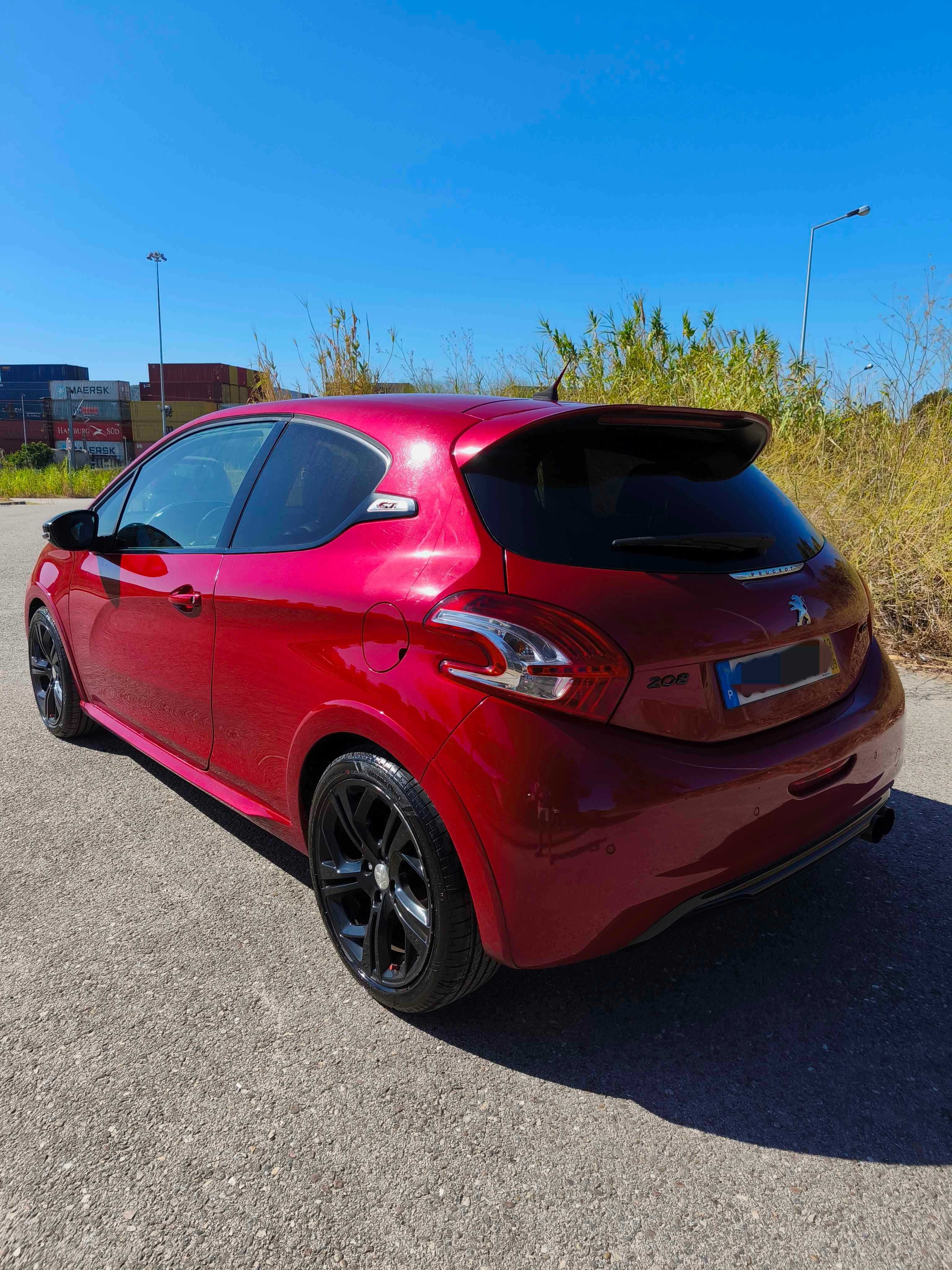 Peugeot 208 GTi 1.6 THP 200cv –Full estras
