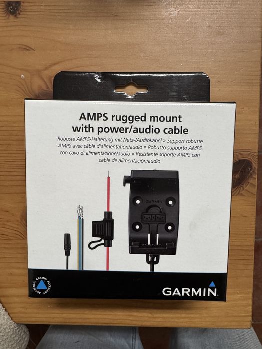 Garmin montana serie 7 suporte e cabos