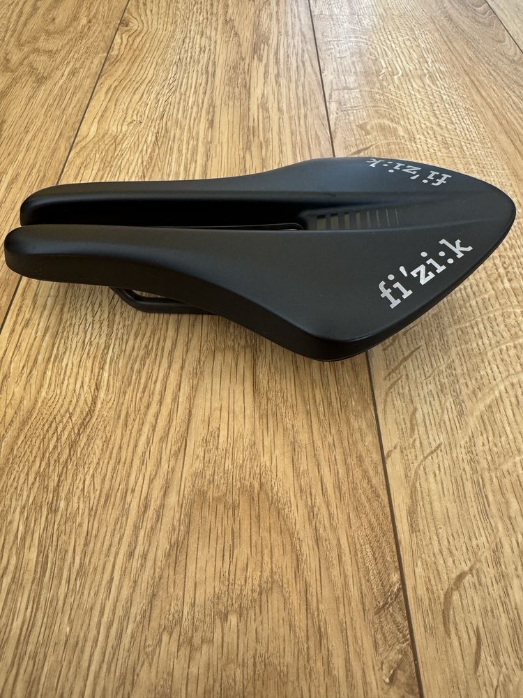 Selim Fizik Transiro Aeris LD R1 135mm