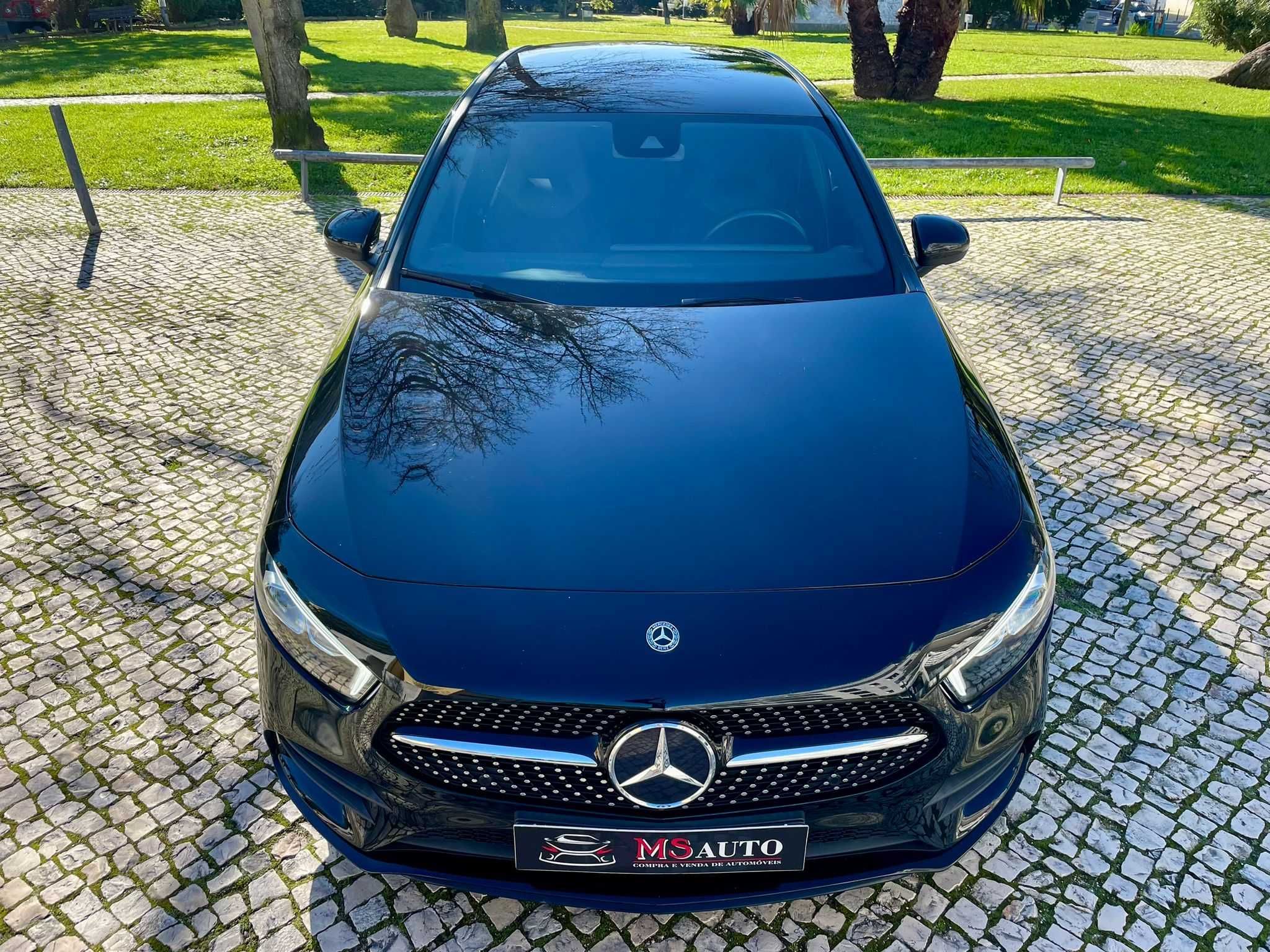 2020 Mercedes-Benz A 180 D 7G-DCT AMG-Line Automático 116cv