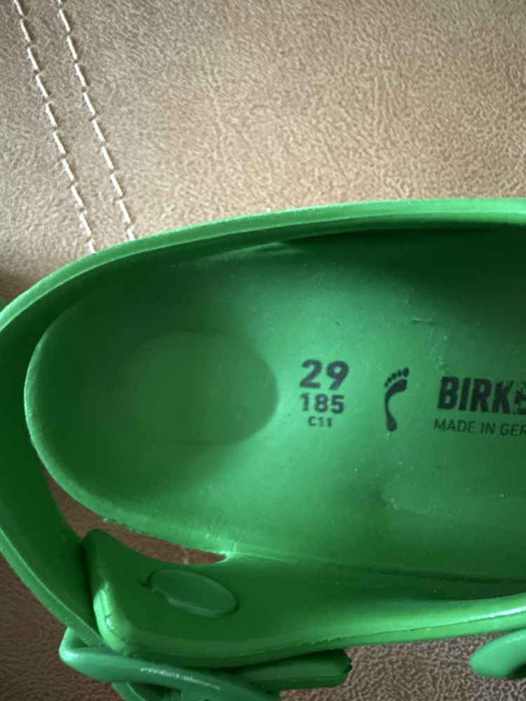 Дитячі босоніжки BIRKENSTOCK розмір 29
