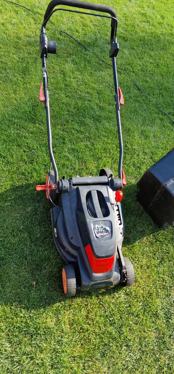 Kosiarka elektryczna NAC MEX38-E16-N 1600W 380mm